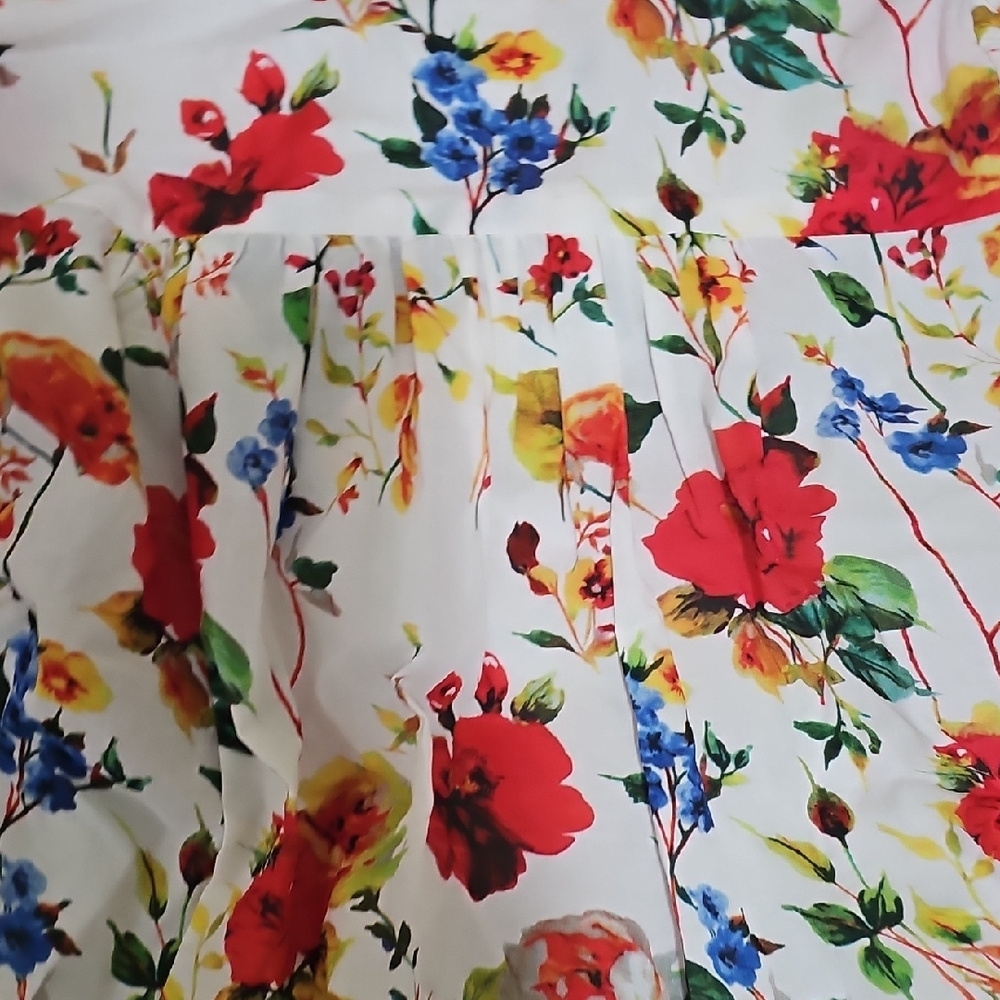 Florals For SPRING White Floral Button-Front Blouse with Red & Yellow Blooms - Picture 10 of 12